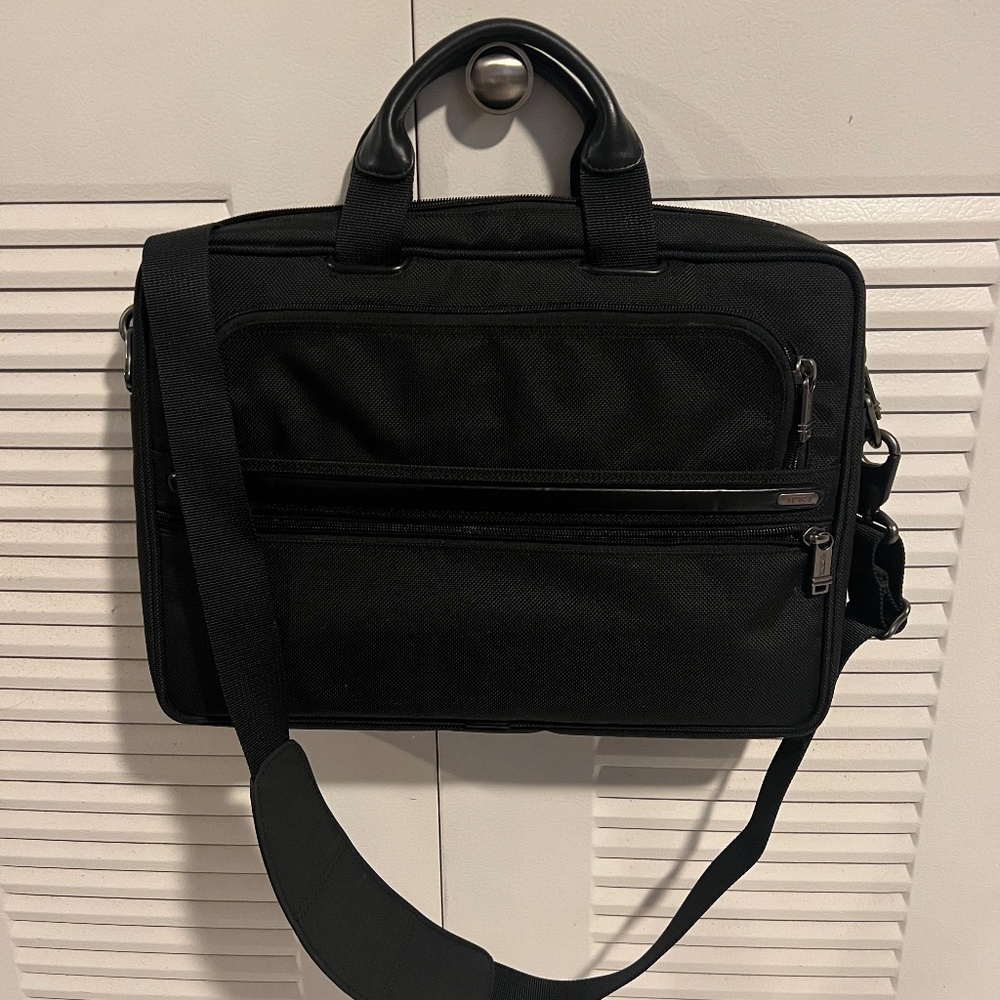 Tumi Men’s Black Alpha Ballistic Nylon Laptop Messenger Bag